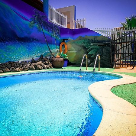 Surf Riders Fuerteventura (Adults Only) Hotel Corralejo Exterior photo