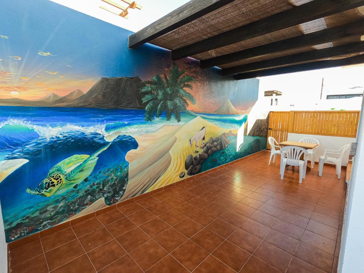 Surf Riders Fuerteventura (Adults Only) Hotel Corralejo Exterior photo