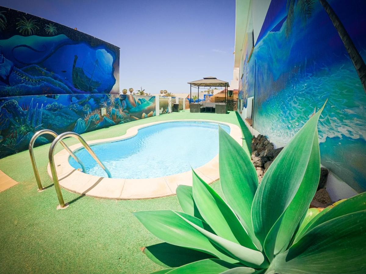 Surf Riders Fuerteventura (Adults Only) Hotel Corralejo Exterior photo