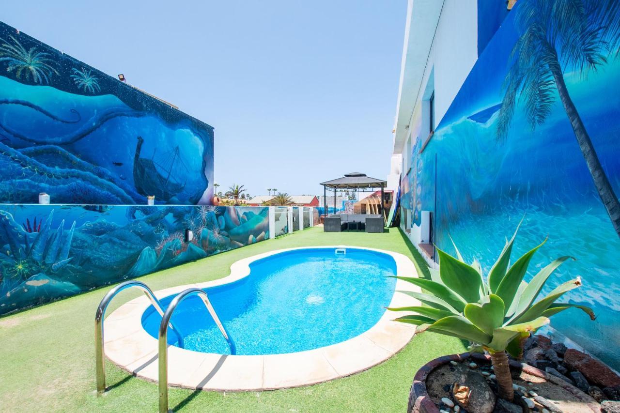 Surf Riders Fuerteventura (Adults Only) Hotel Corralejo Exterior photo