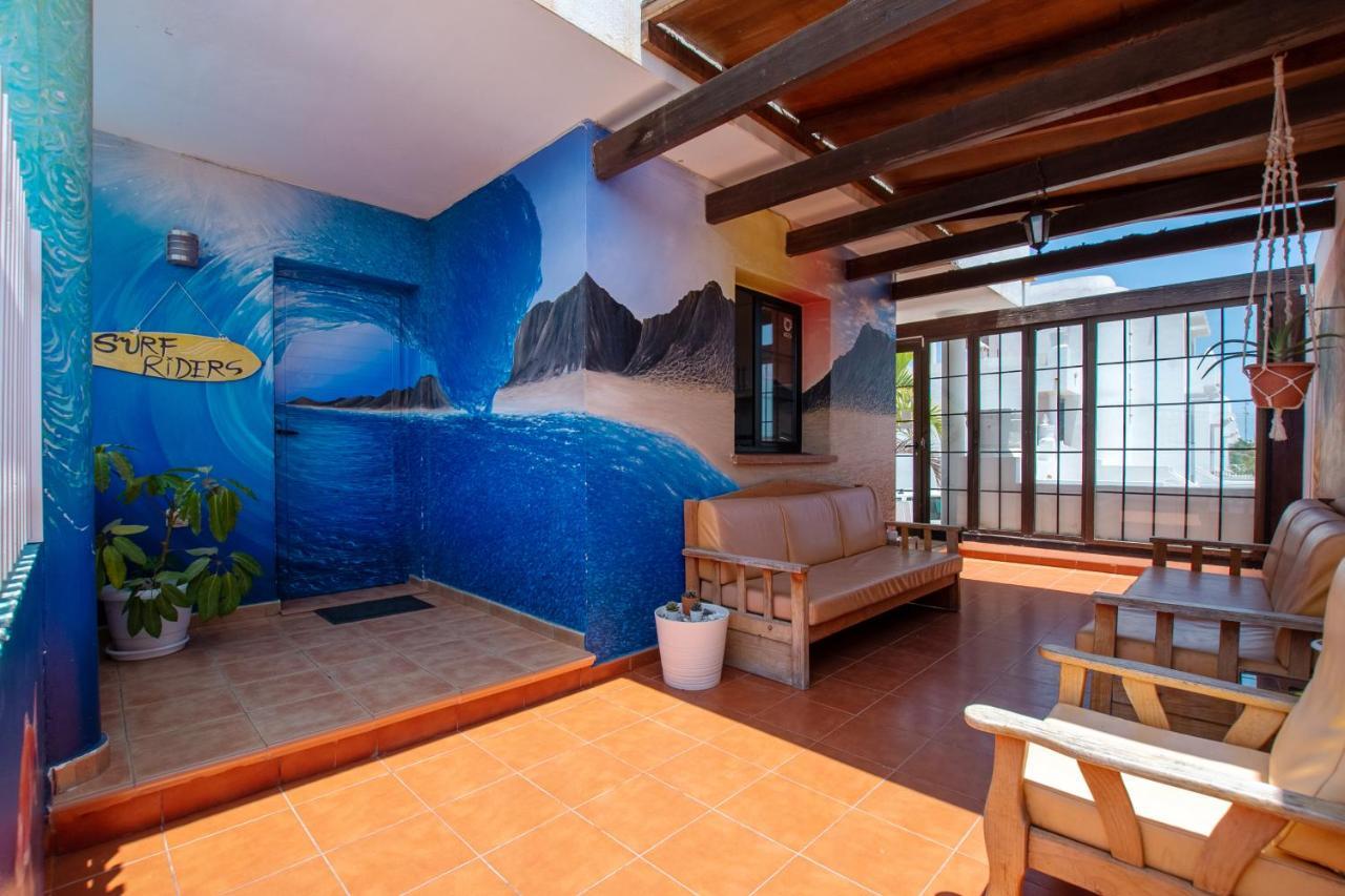 Surf Riders Fuerteventura (Adults Only) Hotel Corralejo Exterior photo