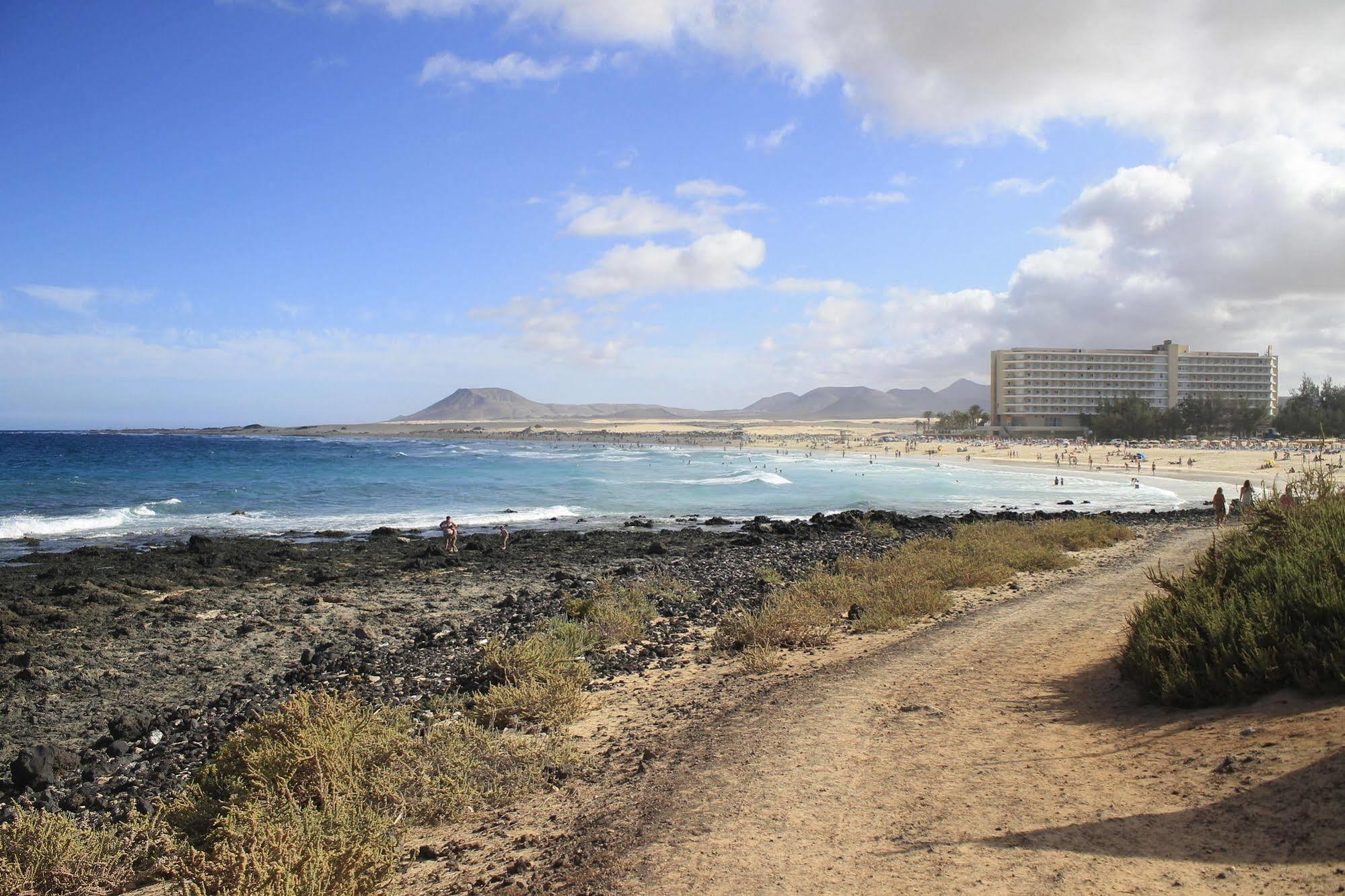 Surf Riders Fuerteventura (Adults Only) Hotel Corralejo Exterior photo